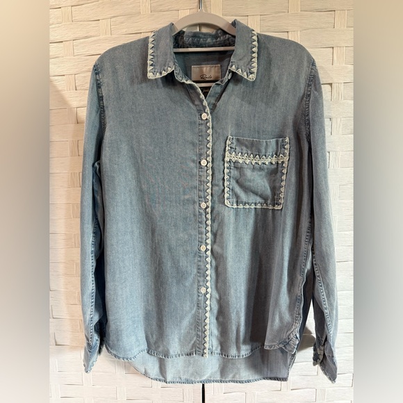 Rails Saya Button Up Tencel Shirt With Embroidered Details XS NWT - Picture 4 of 14